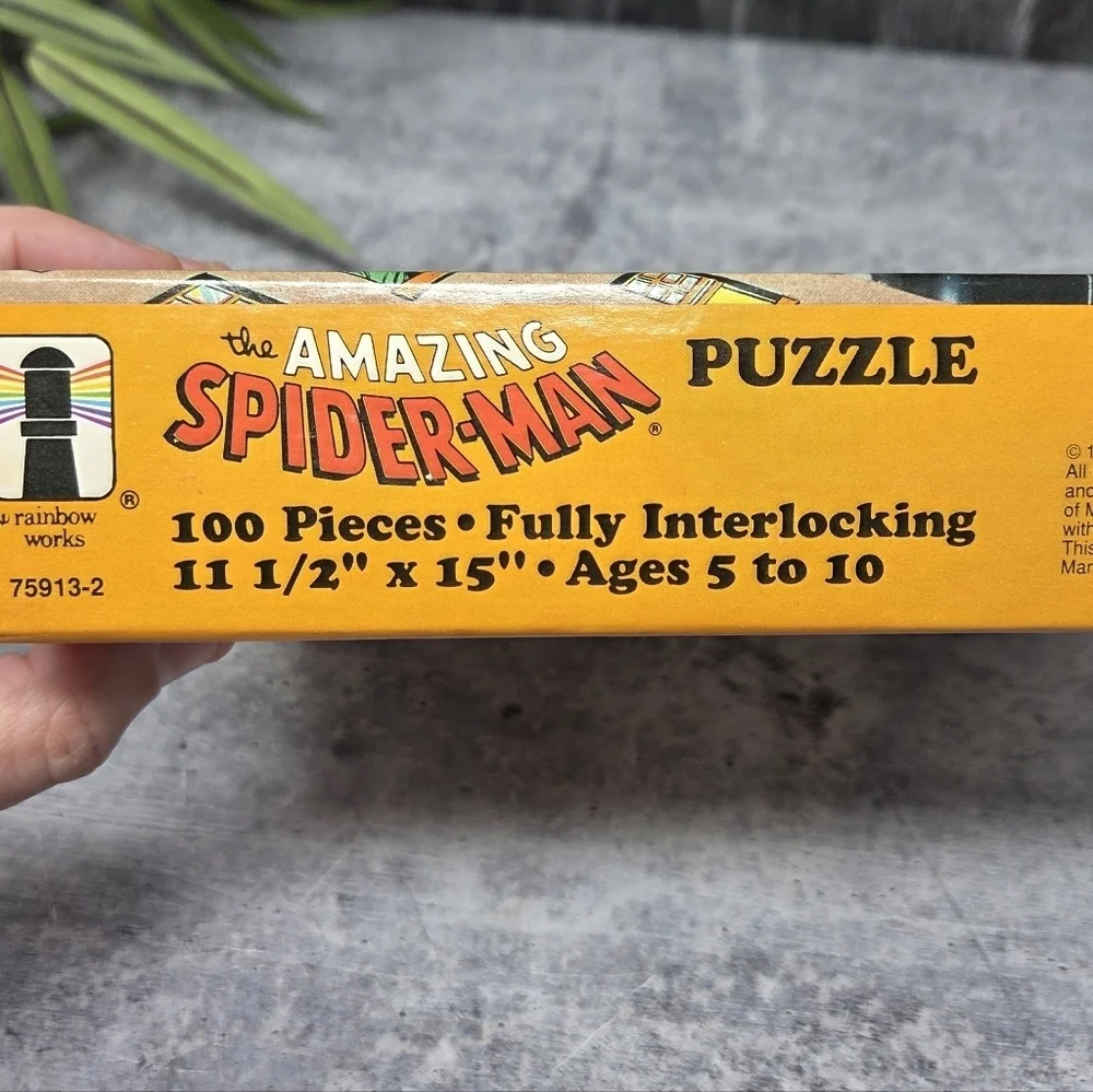 NEW Vintage 1988 The Amazing Spiderman 100 Piece Puzzle Marvel